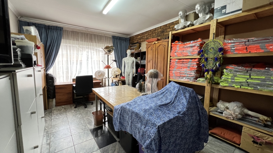 3 Bedroom Property for Sale in Greenhills Ext 3 Gauteng