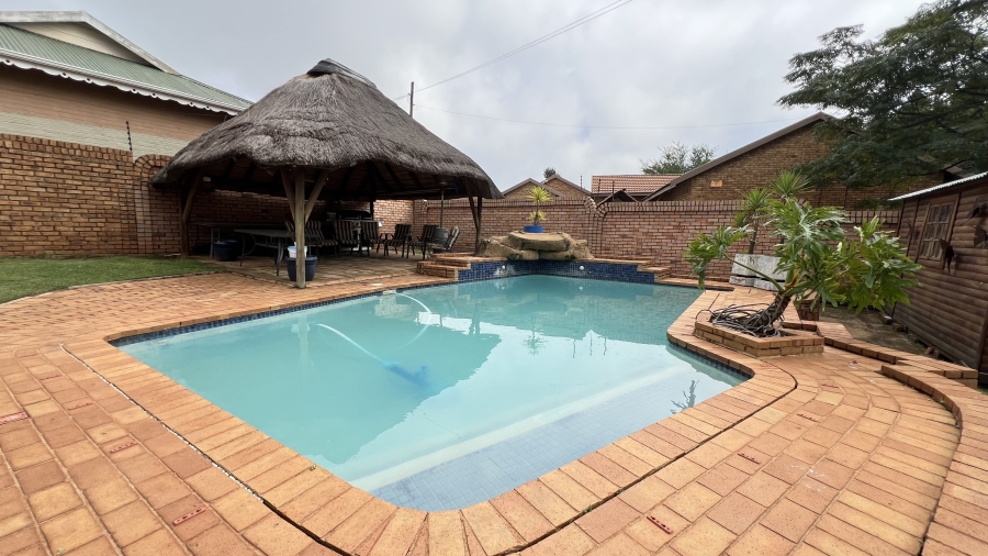 3 Bedroom Property for Sale in Greenhills Ext 3 Gauteng