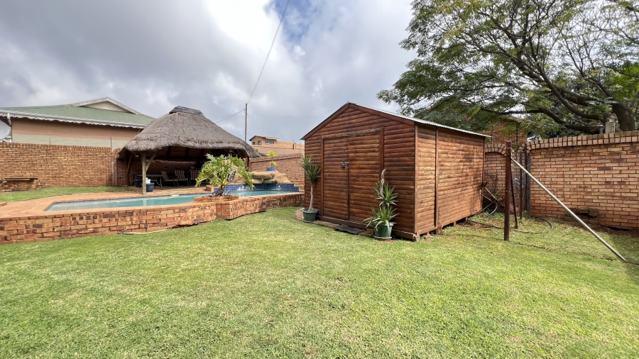 3 Bedroom Property for Sale in Greenhills Ext 3 Gauteng