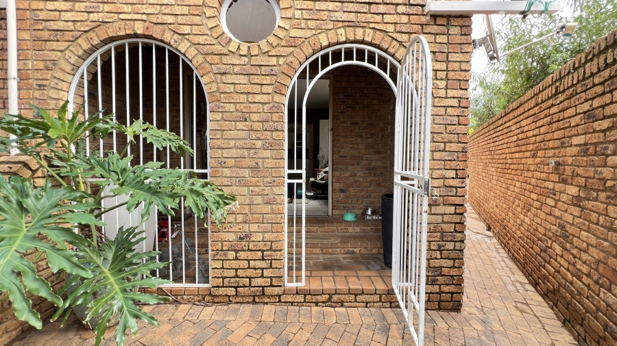 3 Bedroom Property for Sale in Greenhills Ext 3 Gauteng