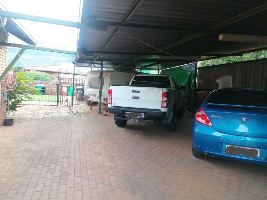 3 Bedroom Property for Sale in Clarina Gauteng