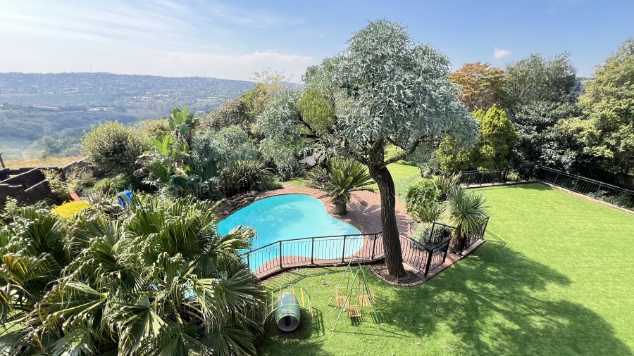 7 Bedroom Property for Sale in Rangeview Gauteng