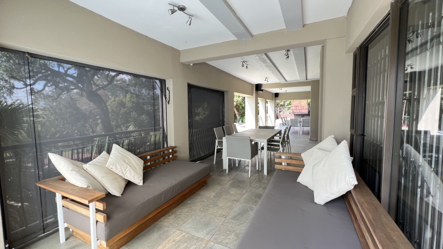 7 Bedroom Property for Sale in Rangeview Gauteng
