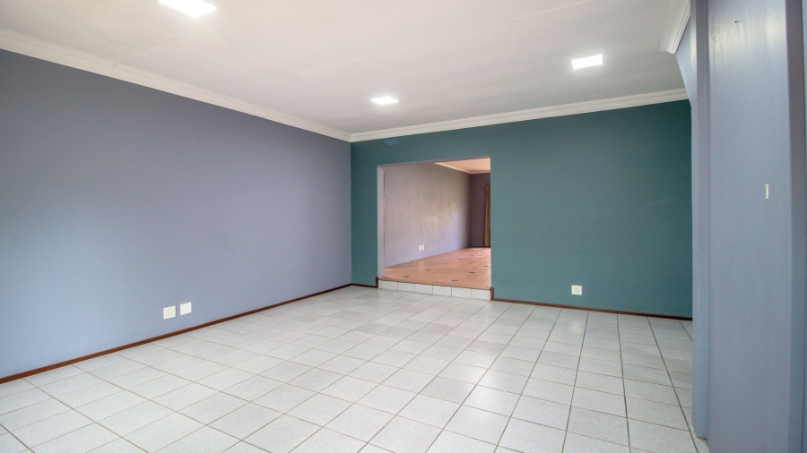 3 Bedroom Property for Sale in Sunward Park Gauteng
