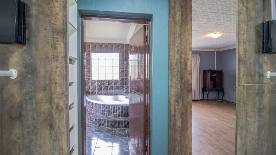 3 Bedroom Property for Sale in Sunward Park Gauteng