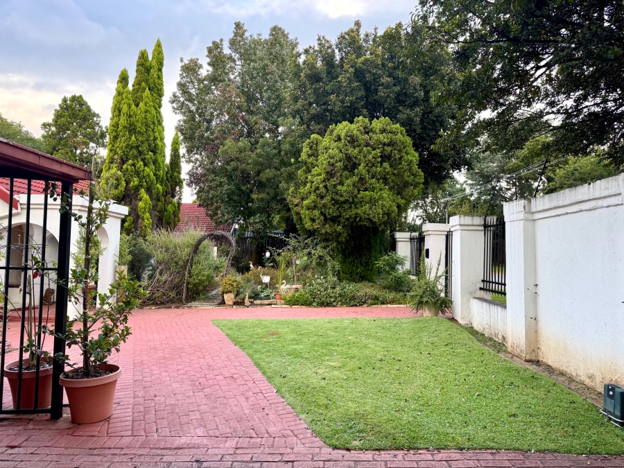 4 Bedroom Property for Sale in Murrayfield Gauteng