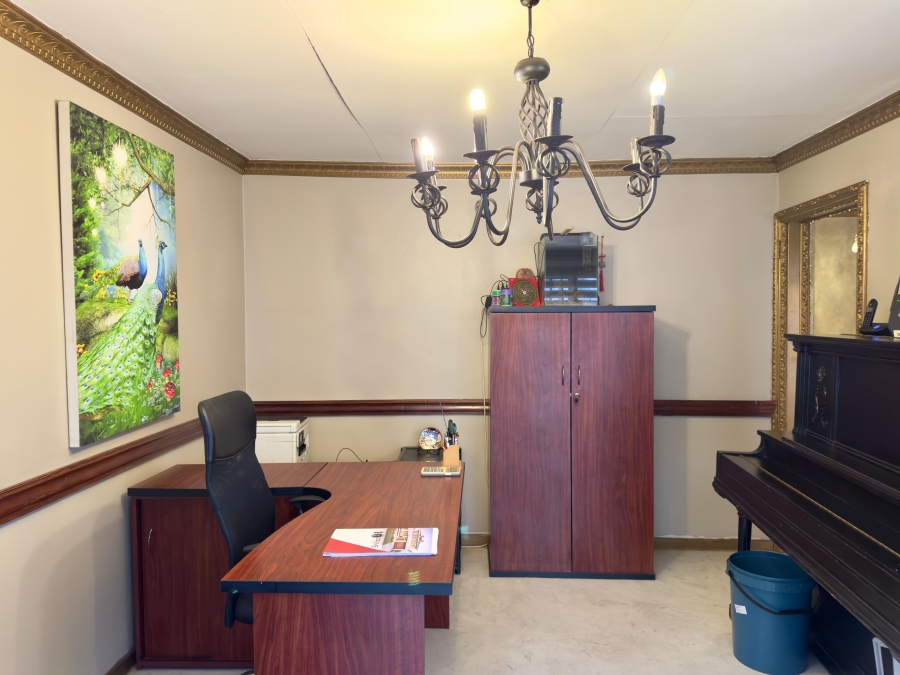 4 Bedroom Property for Sale in Murrayfield Gauteng