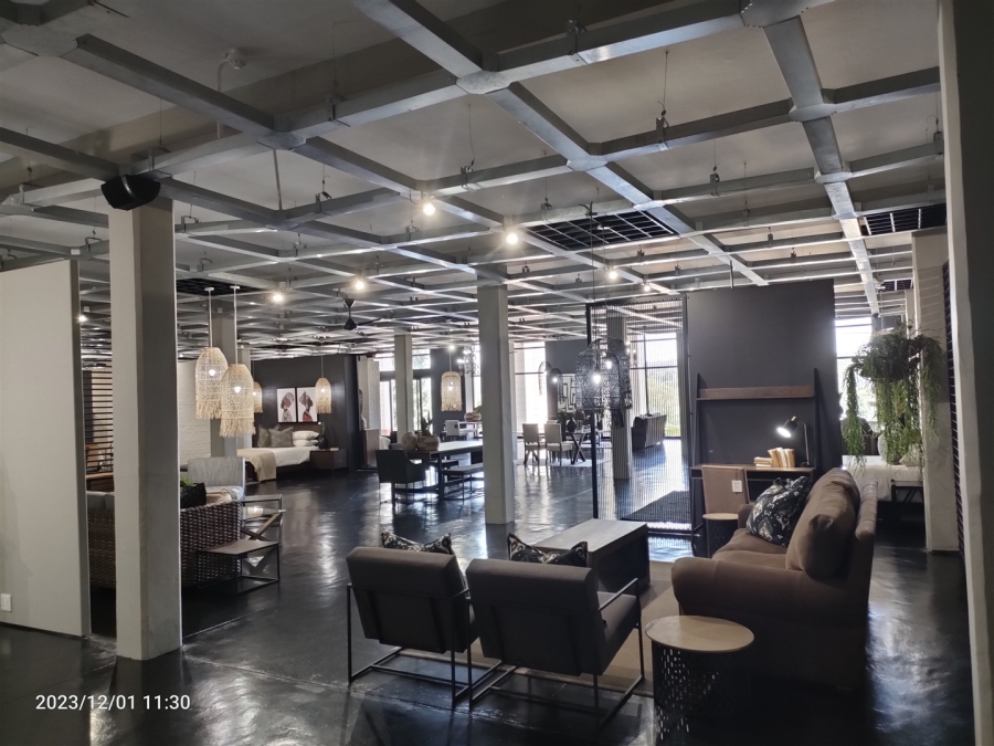 Commercial Property for Sale in Strijdom Park Gauteng
