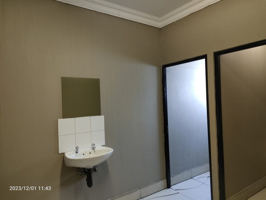 Commercial Property for Sale in Strijdom Park Gauteng