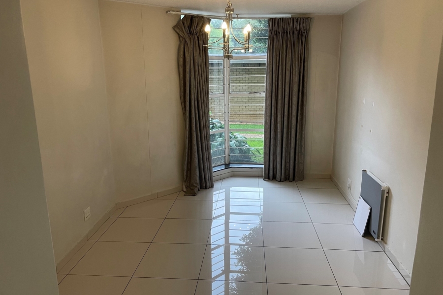 3 Bedroom Property for Sale in Sandhurst Gauteng