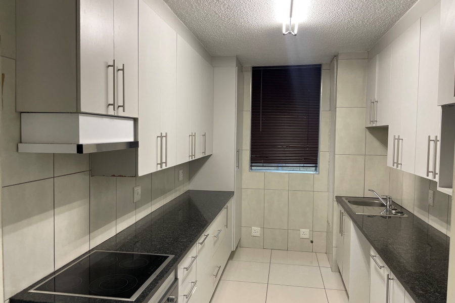 3 Bedroom Property for Sale in Sandhurst Gauteng