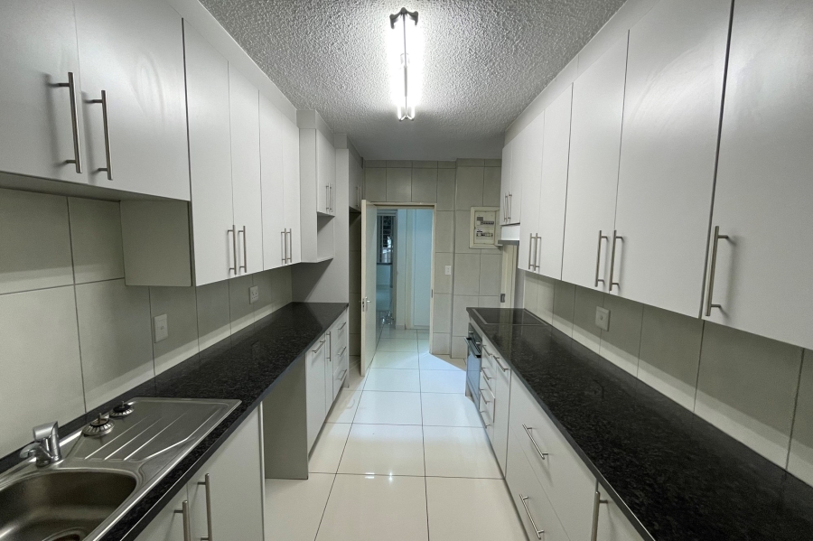 3 Bedroom Property for Sale in Sandhurst Gauteng