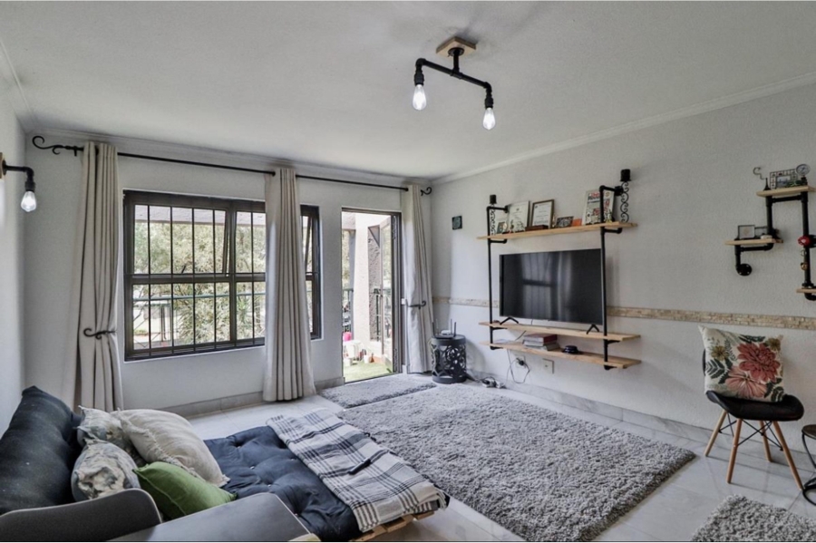 3 Bedroom Property for Sale in Marais Steyn Park Gauteng