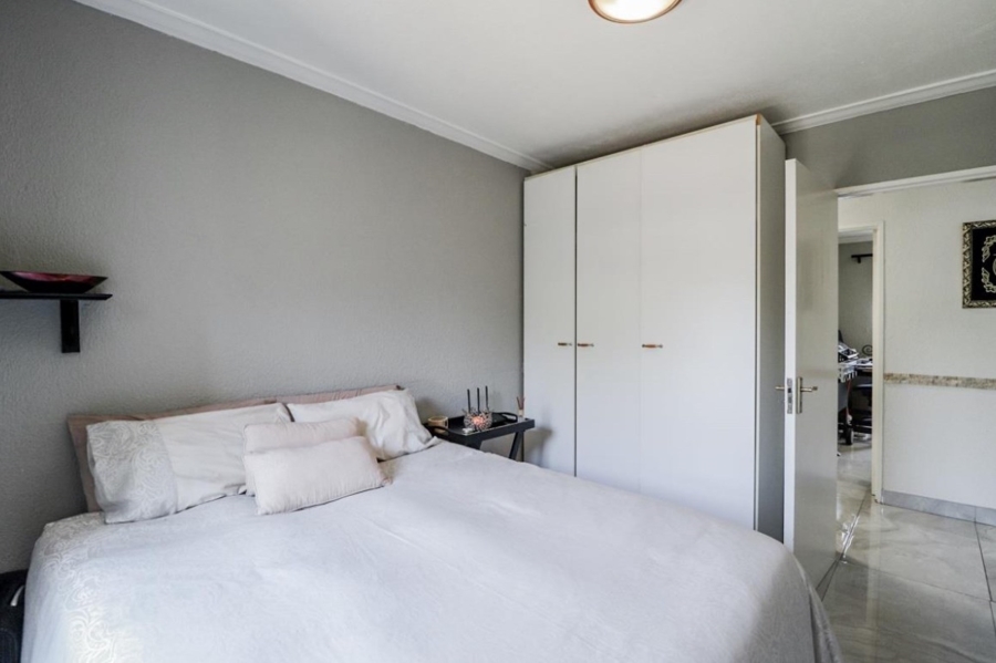 3 Bedroom Property for Sale in Marais Steyn Park Gauteng
