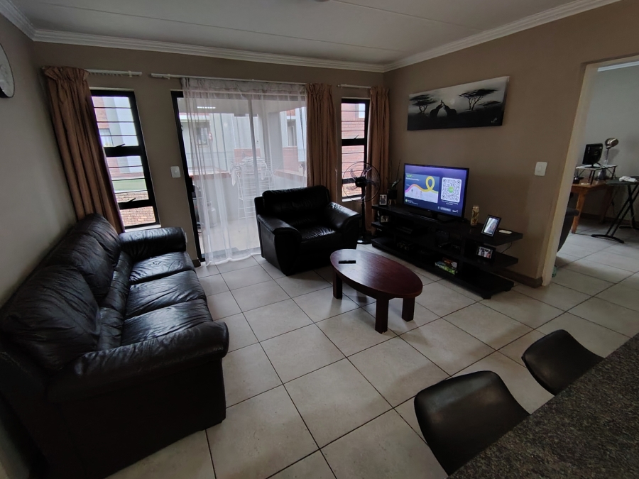 2 Bedroom Property for Sale in Amberfield Gauteng