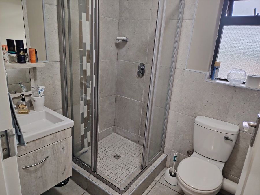 2 Bedroom Property for Sale in Amberfield Gauteng