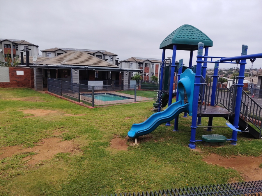2 Bedroom Property for Sale in Amberfield Gauteng