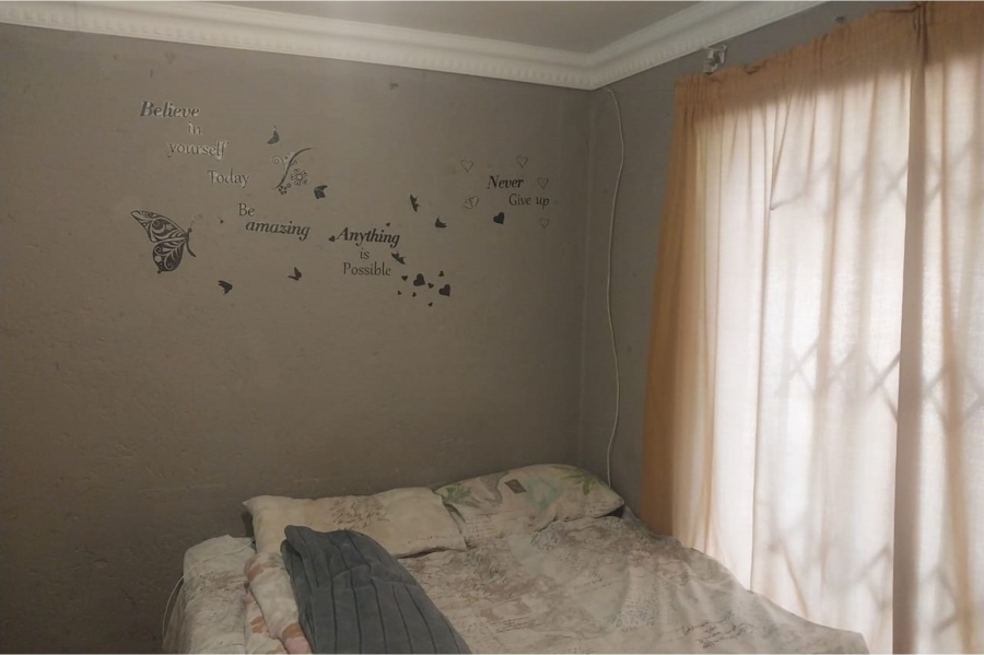 2 Bedroom Property for Sale in Naturena Gauteng