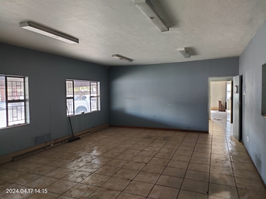 Commercial Property for Sale in Mostyn Park Gauteng