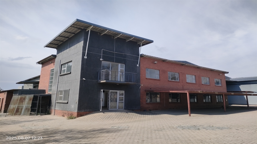 Commercial Property for Sale in Mostyn Park Gauteng