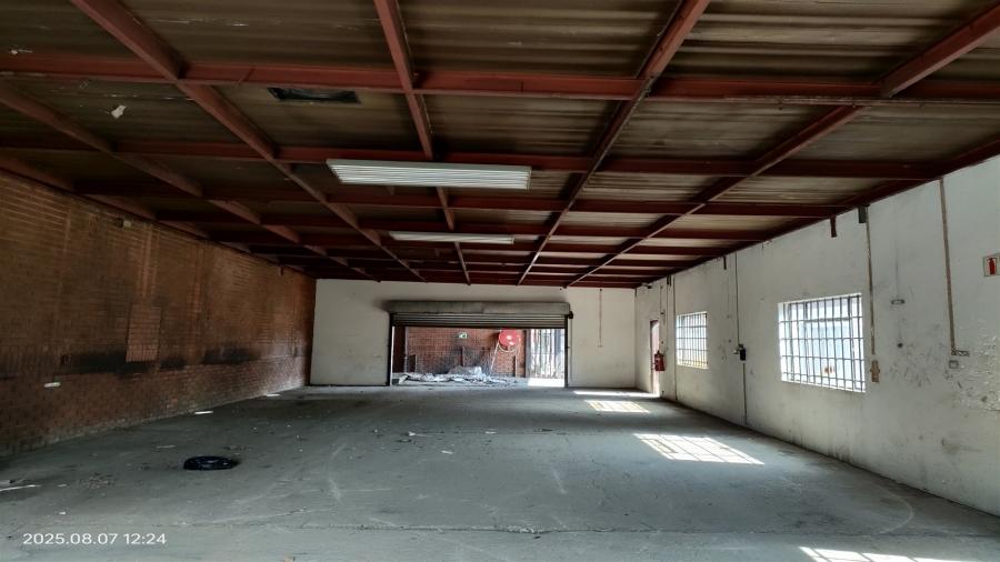 Commercial Property for Sale in Mostyn Park Gauteng
