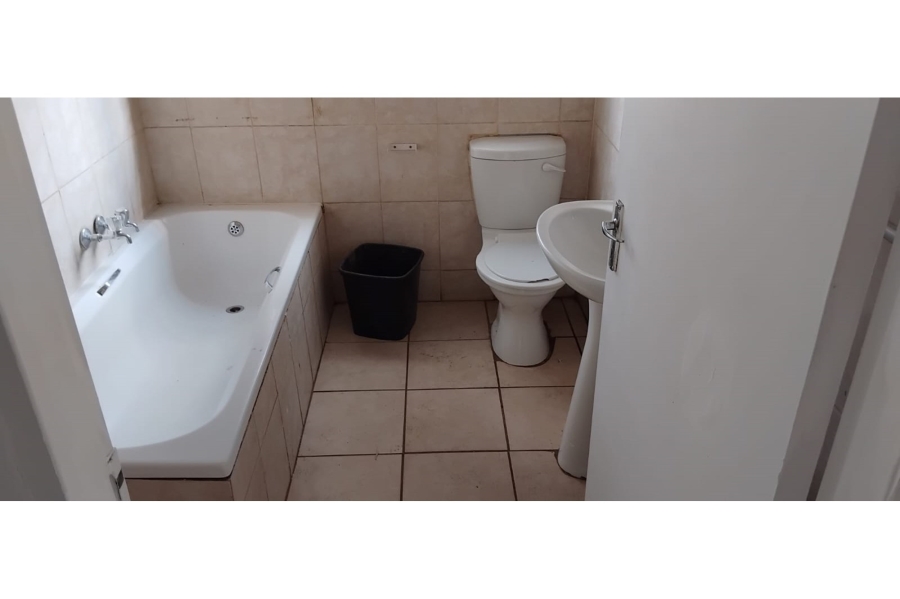 To Let 1 Bedroom Property for Rent in Brakpan Central Gauteng