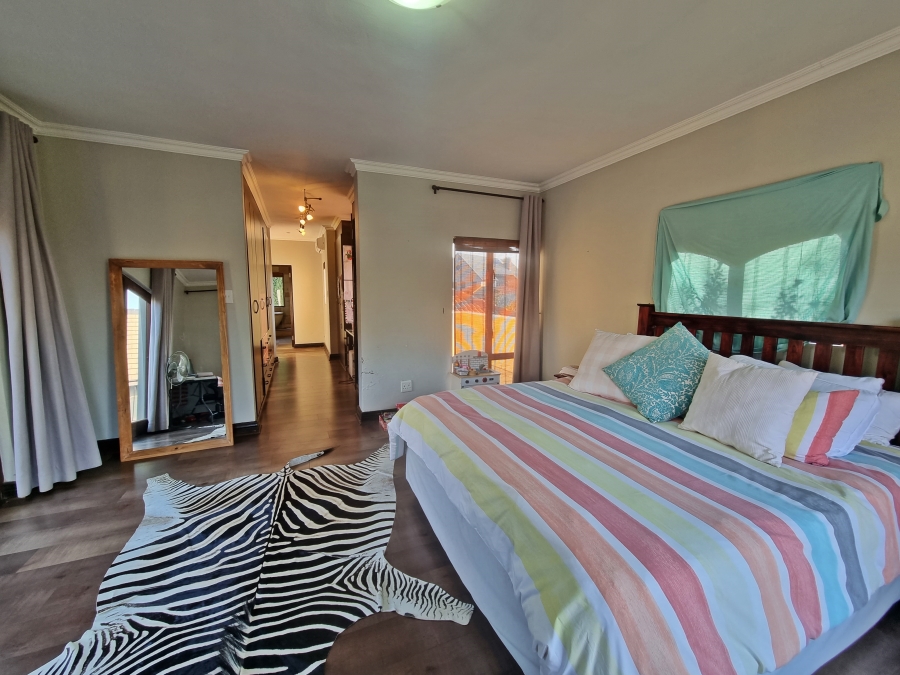 To Let 4 Bedroom Property for Rent in Midstream Estate Gauteng