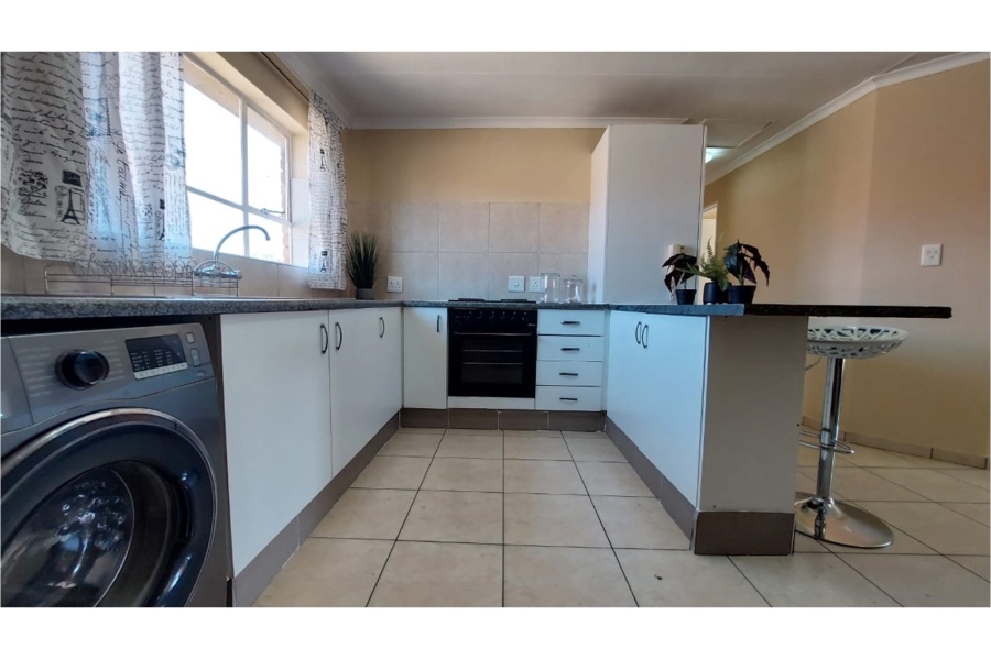 2 Bedroom Property for Sale in Liefde en Vrede Gauteng