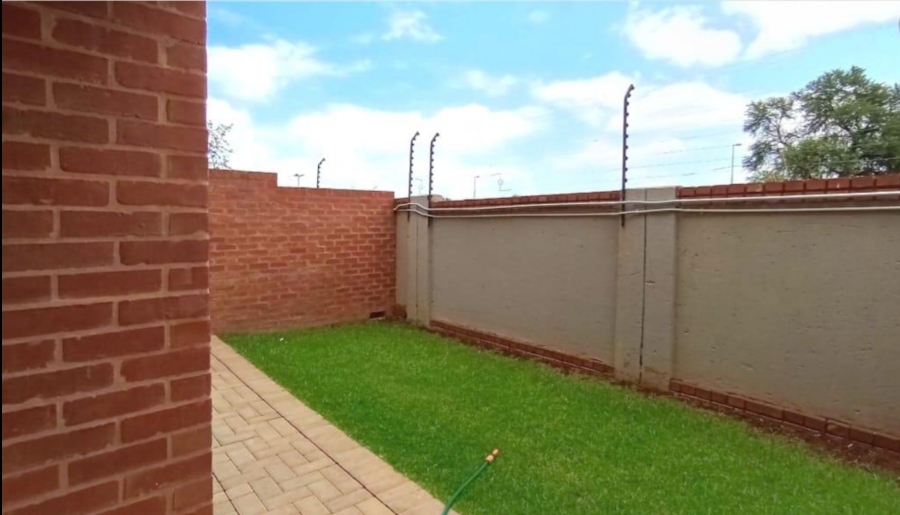 3 Bedroom Property for Sale in Karenpark Gauteng