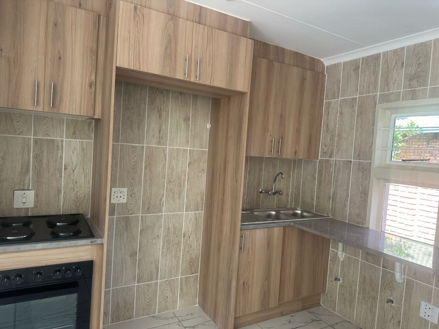 3 Bedroom Property for Sale in Annlin Gauteng