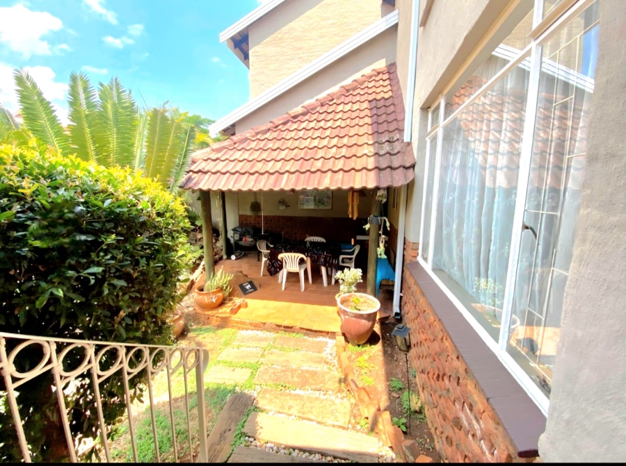 3 Bedroom Property for Sale in Wonderboom Gauteng