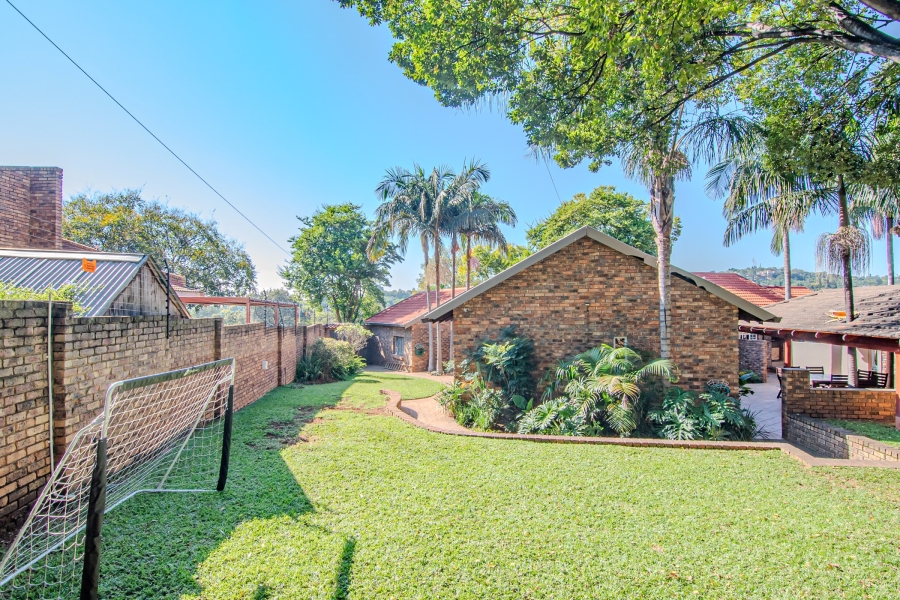 5 Bedroom Property for Sale in Moreleta Park Gauteng