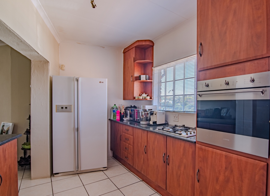 5 Bedroom Property for Sale in Moreleta Park Gauteng