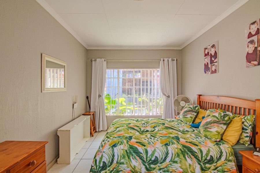 5 Bedroom Property for Sale in Moreleta Park Gauteng