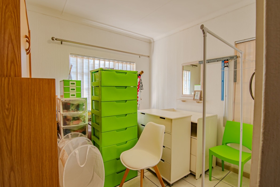 5 Bedroom Property for Sale in Moreleta Park Gauteng