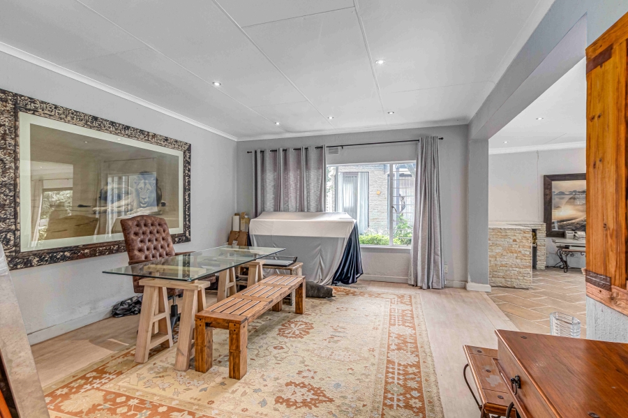 3 Bedroom Property for Sale in Sunninghill Gauteng