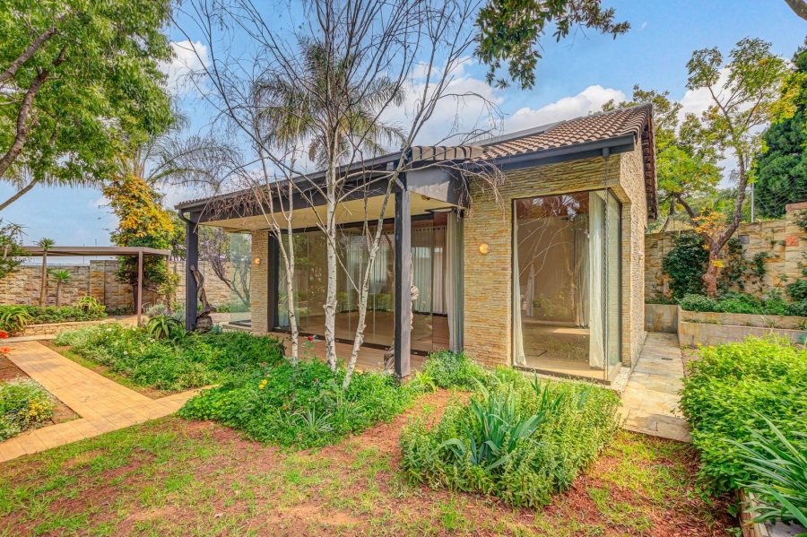 3 Bedroom Property for Sale in Sunninghill Gauteng