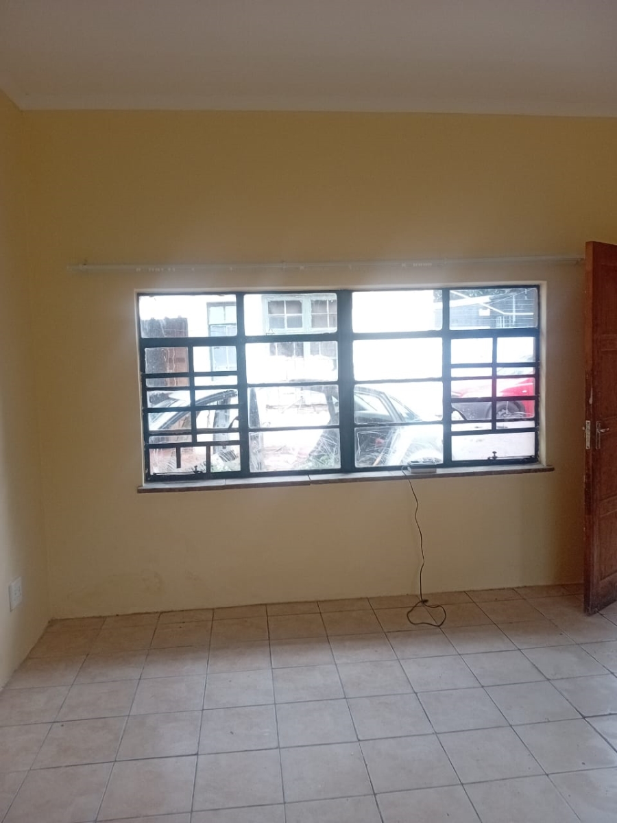 To Let 1 Bedroom Property for Rent in Westdene Gauteng