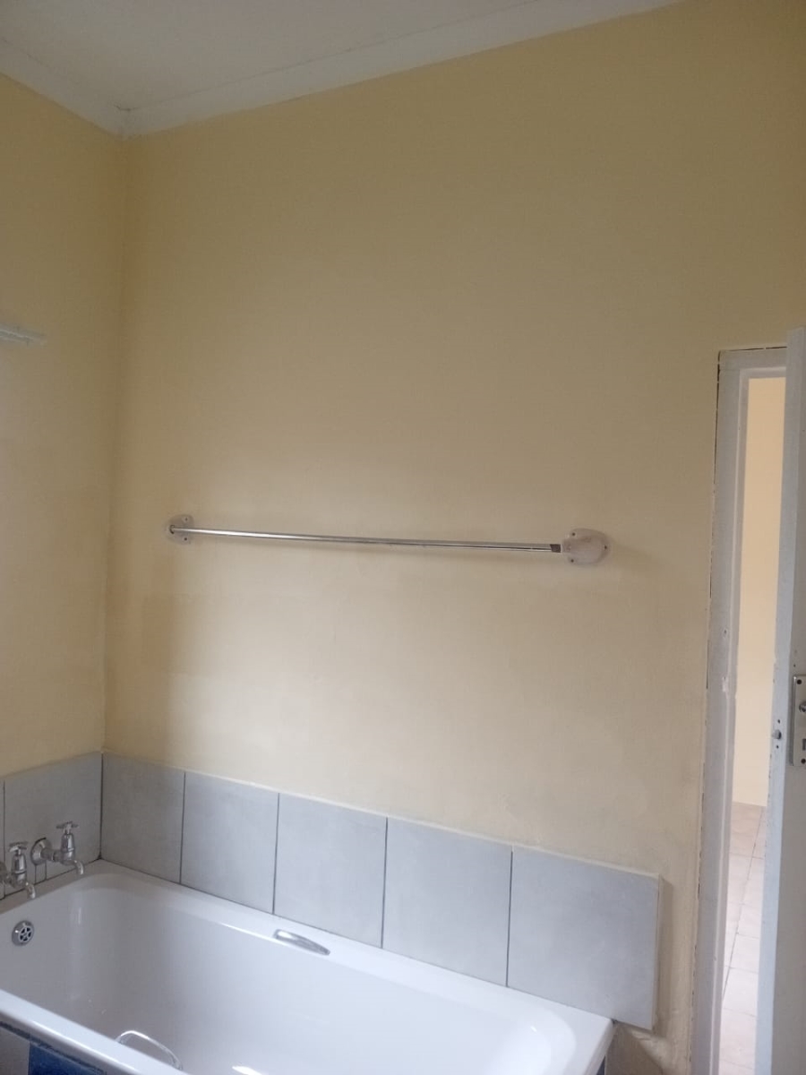 To Let 1 Bedroom Property for Rent in Westdene Gauteng