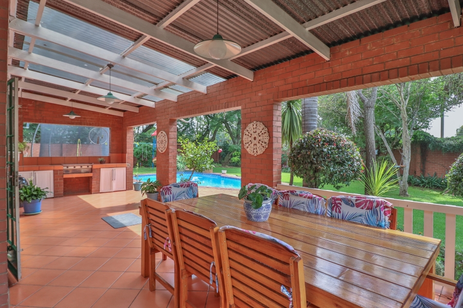 4 Bedroom Property for Sale in Parkhill Gardens Gauteng