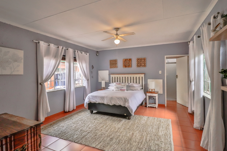 4 Bedroom Property for Sale in Parkhill Gardens Gauteng