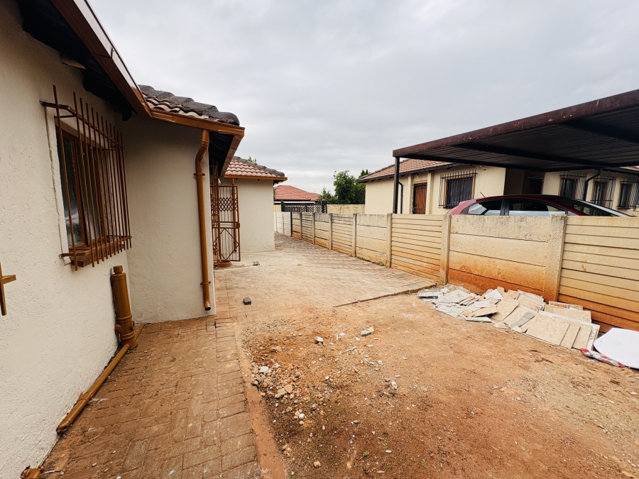 3 Bedroom Property for Sale in The Orchards Gauteng