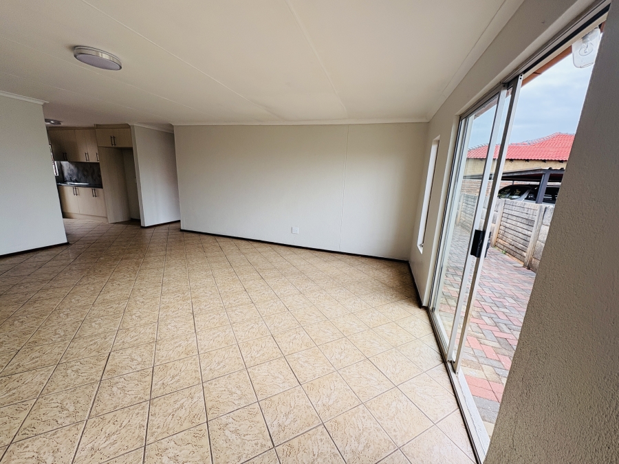 3 Bedroom Property for Sale in The Orchards Gauteng