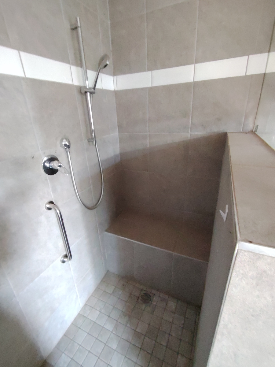 To Let 4 Bedroom Property for Rent in Sinoville Gauteng