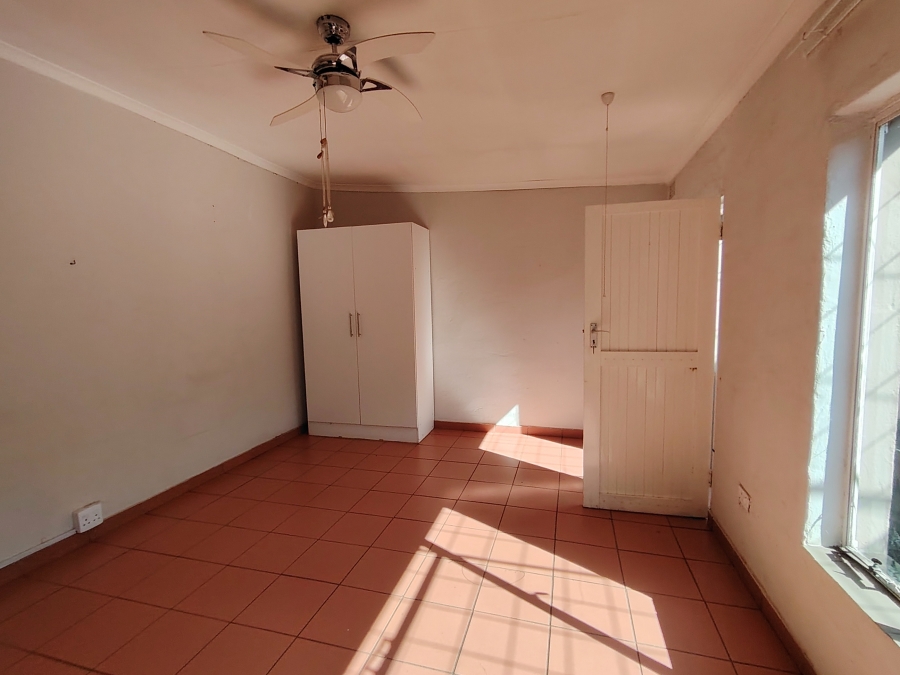 To Let 4 Bedroom Property for Rent in Sinoville Gauteng
