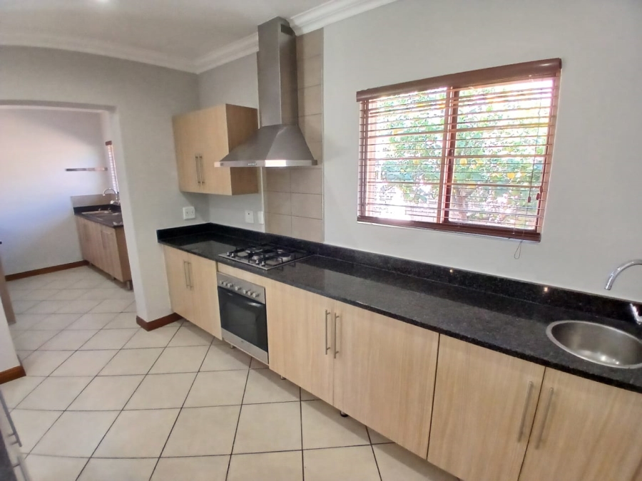 To Let 3 Bedroom Property for Rent in Equestria Gauteng