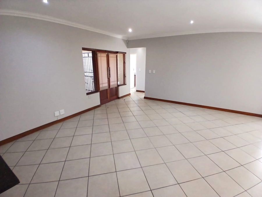 To Let 3 Bedroom Property for Rent in Equestria Gauteng