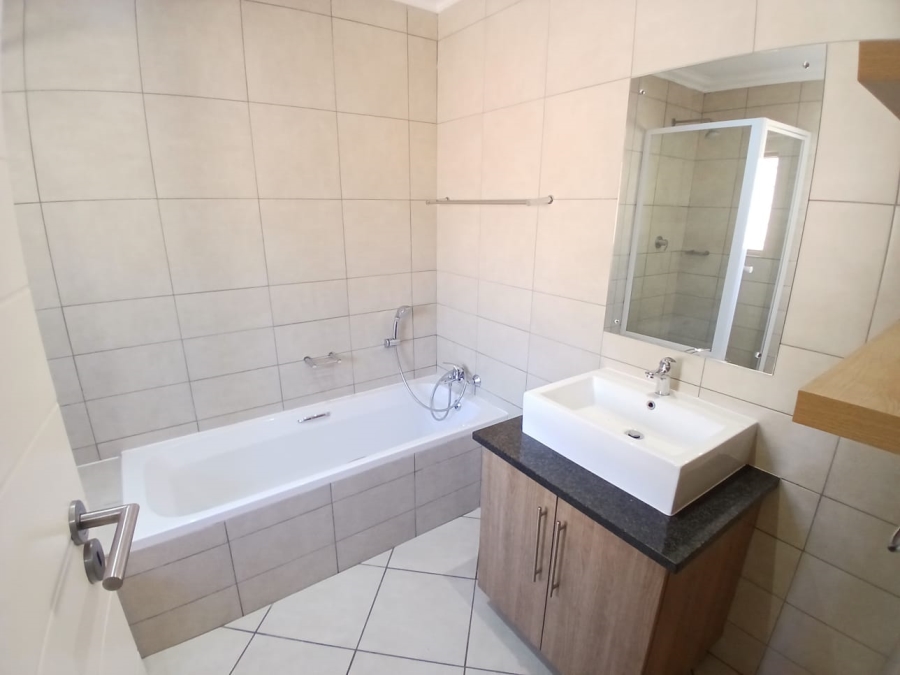 To Let 3 Bedroom Property for Rent in Equestria Gauteng
