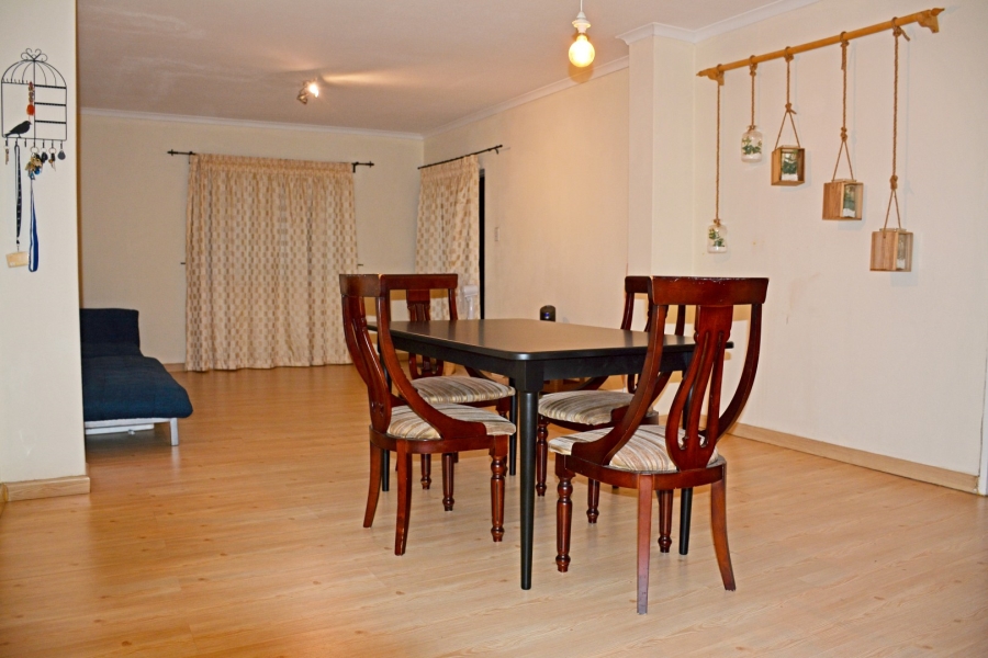 2 Bedroom Property for Sale in Atholl Gauteng