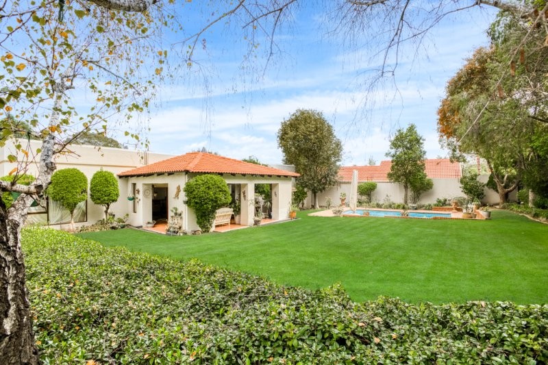 4 Bedroom Property for Sale in Douglasdale Gauteng